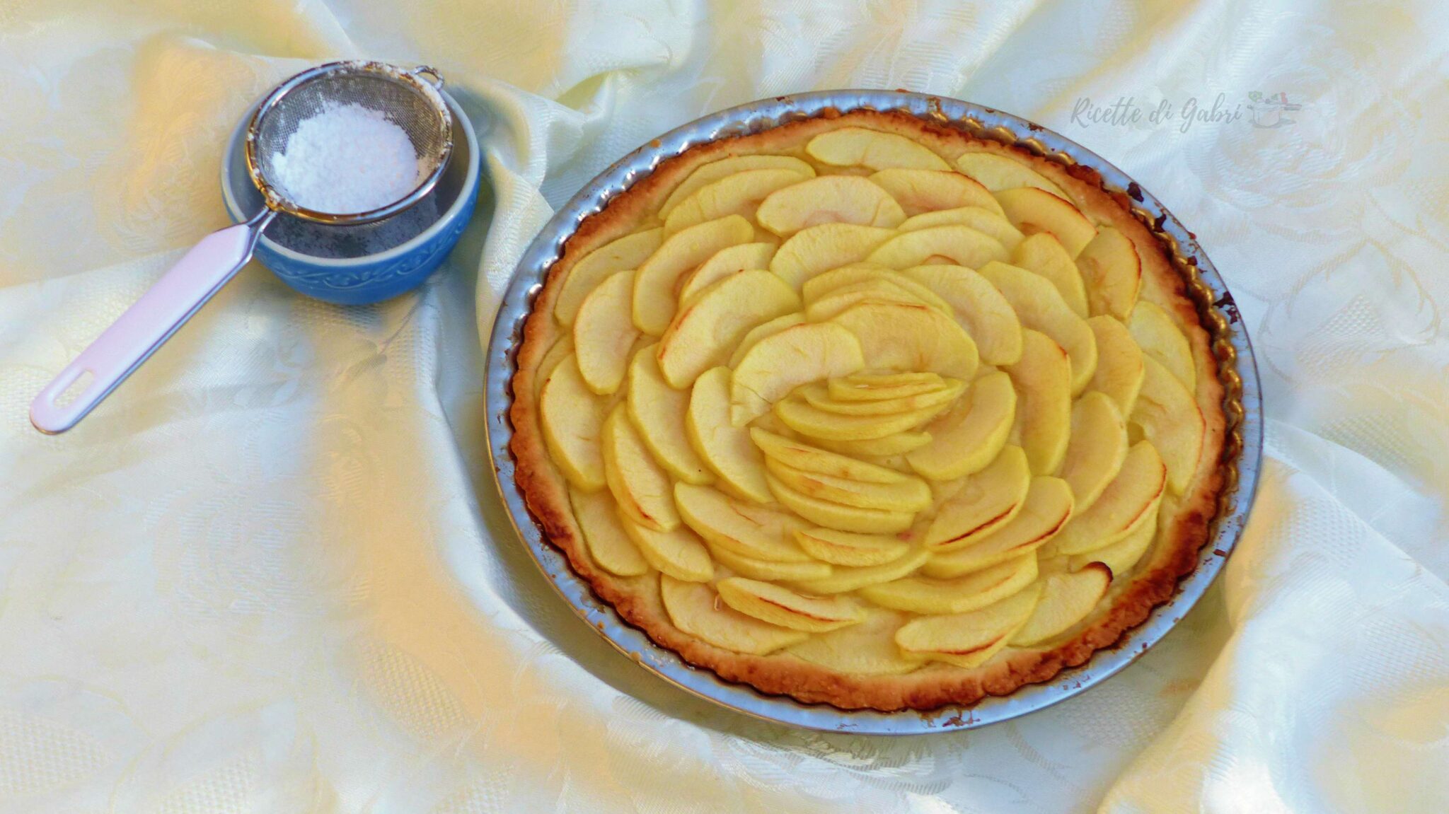 Crostata Ripiena Di Mele E Crema Pasticcera Ricette Di Gabri